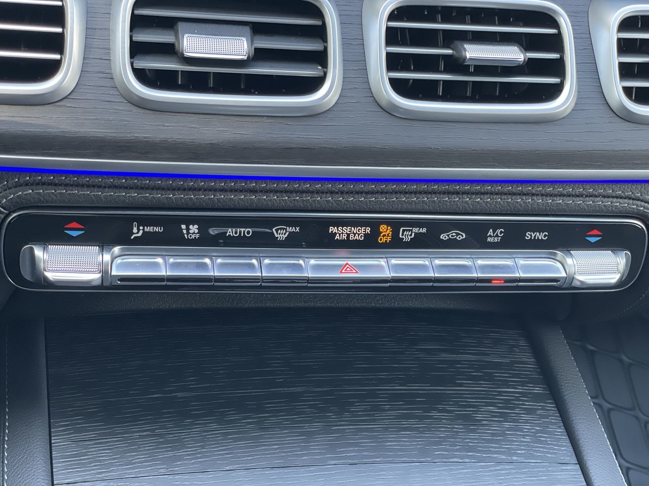 2024 Mercedes-Benz GLE350 in North Vancouver, British Columbia