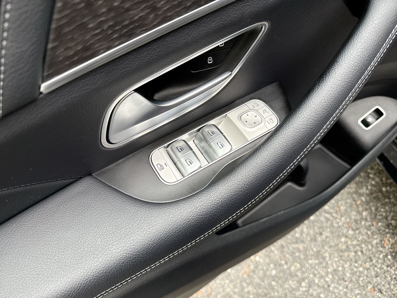 2024 Mercedes-Benz GLE350 in North Vancouver, British Columbia