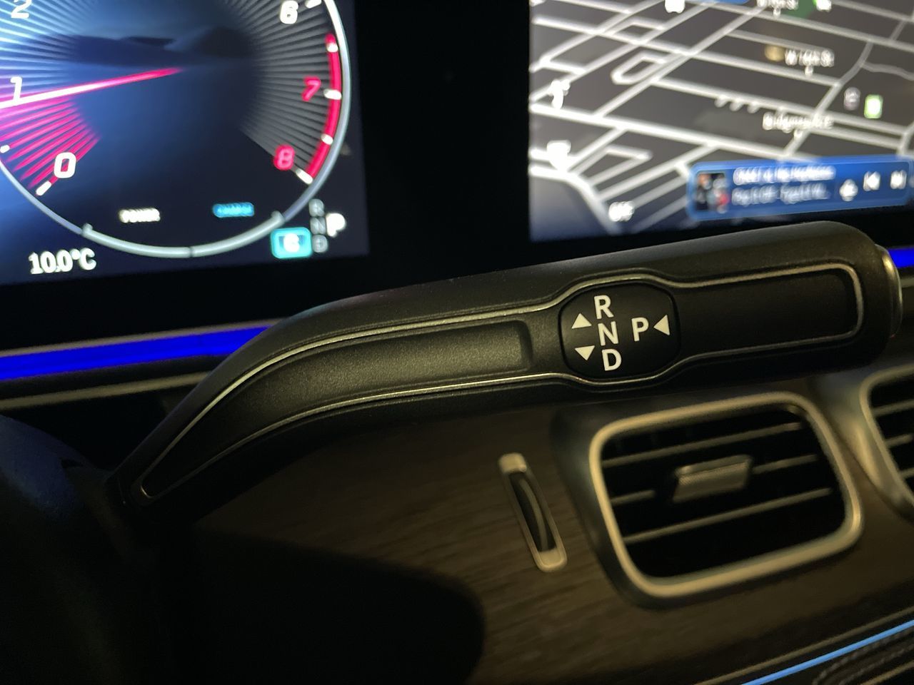 2025 Mercedes-Benz GLE350 in North Vancouver, British Columbia