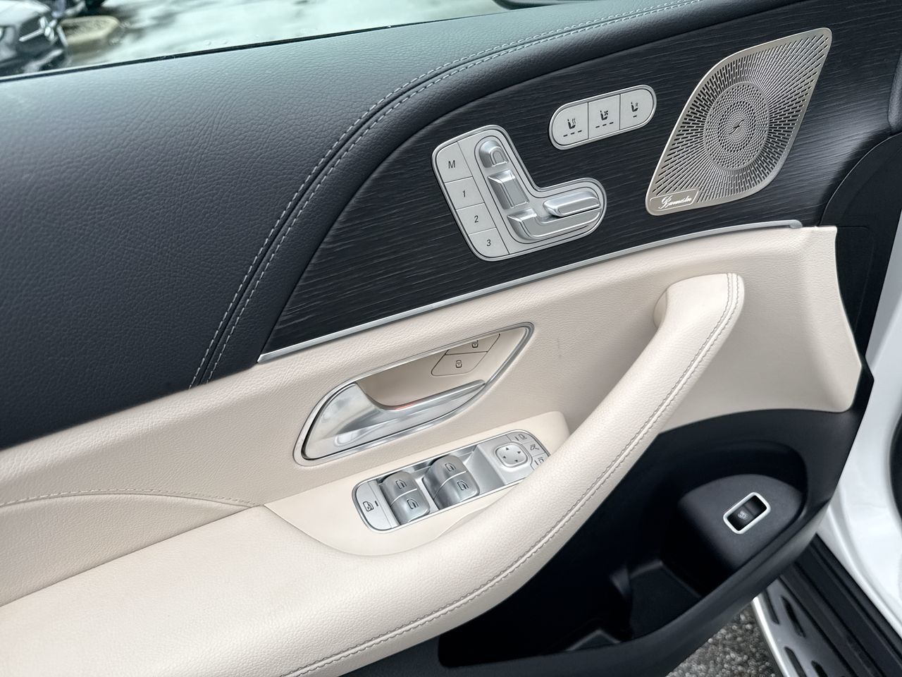 2025 Mercedes-Benz GLE350