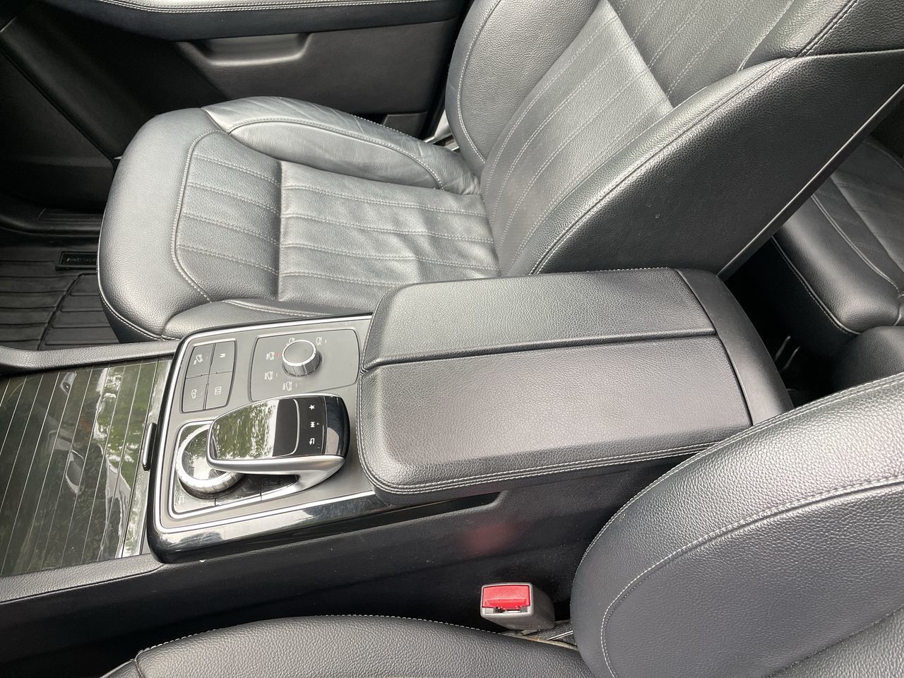 2018 Mercedes-Benz GLE400 in North Vancouver, British Columbia