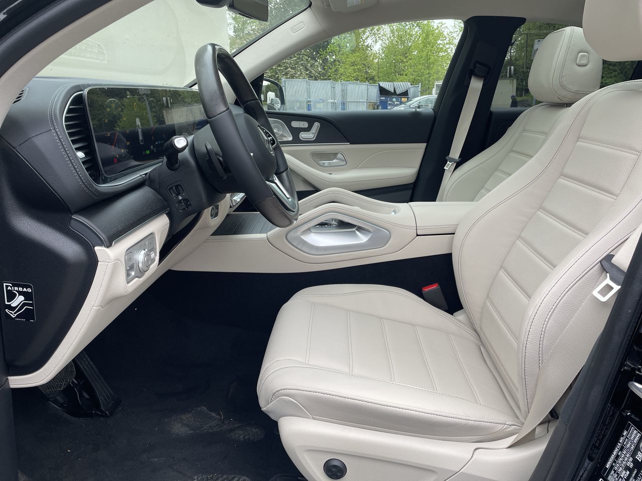2022 Mercedes-Benz GLE450 in North Vancouver, British Columbia