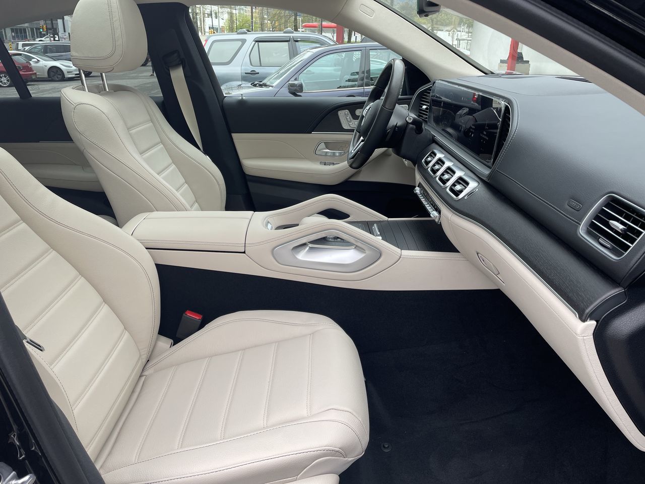 2022 Mercedes-Benz GLE450 in North Vancouver, British Columbia