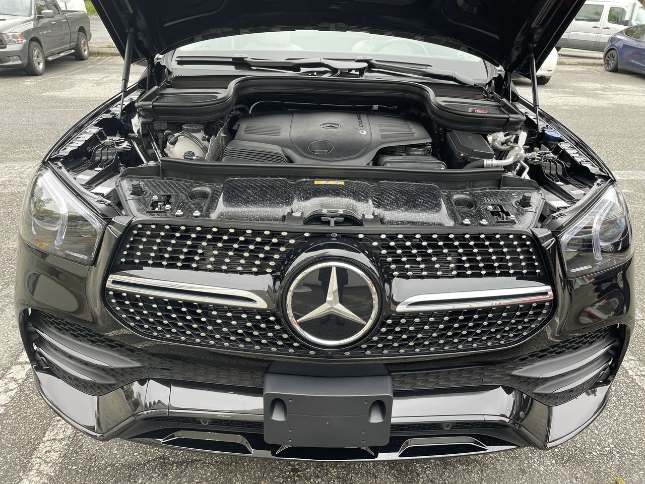 2022 Mercedes-Benz GLE450 in North Vancouver, British Columbia