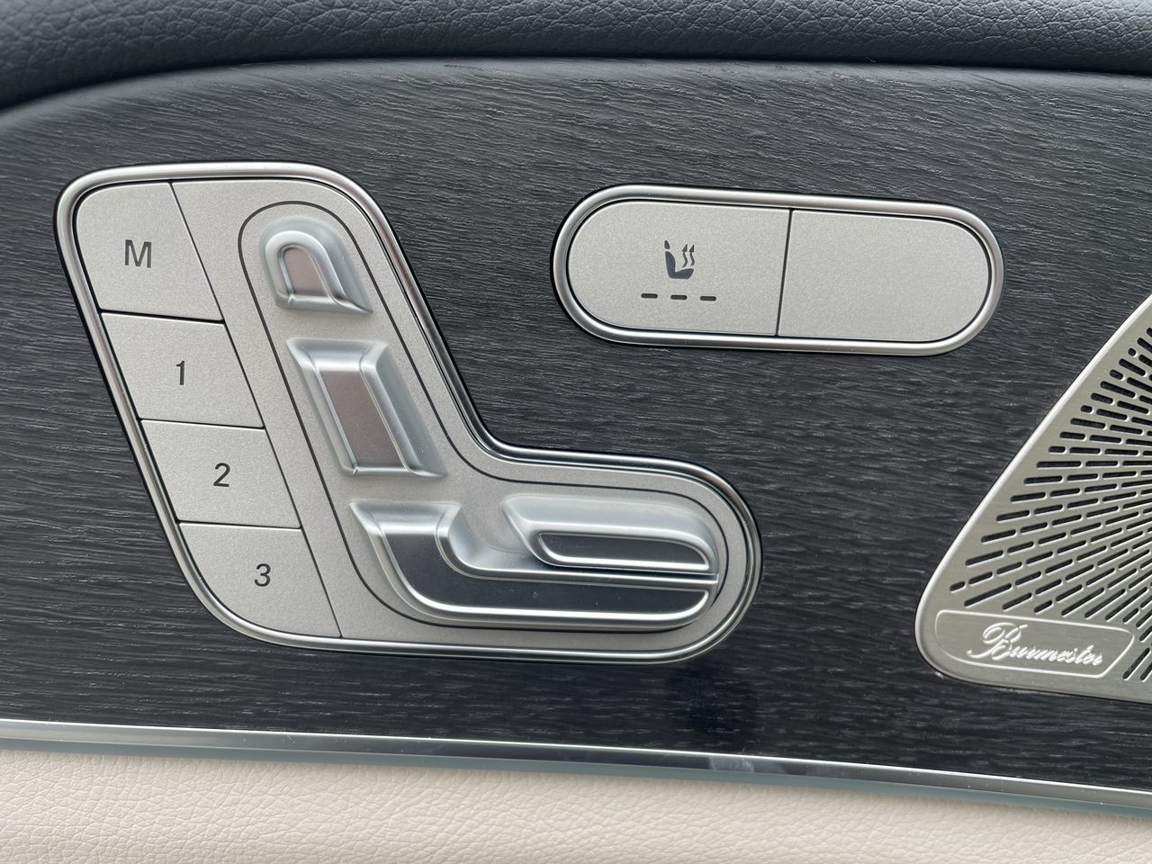2022 Mercedes-Benz GLE450 in North Vancouver, British Columbia