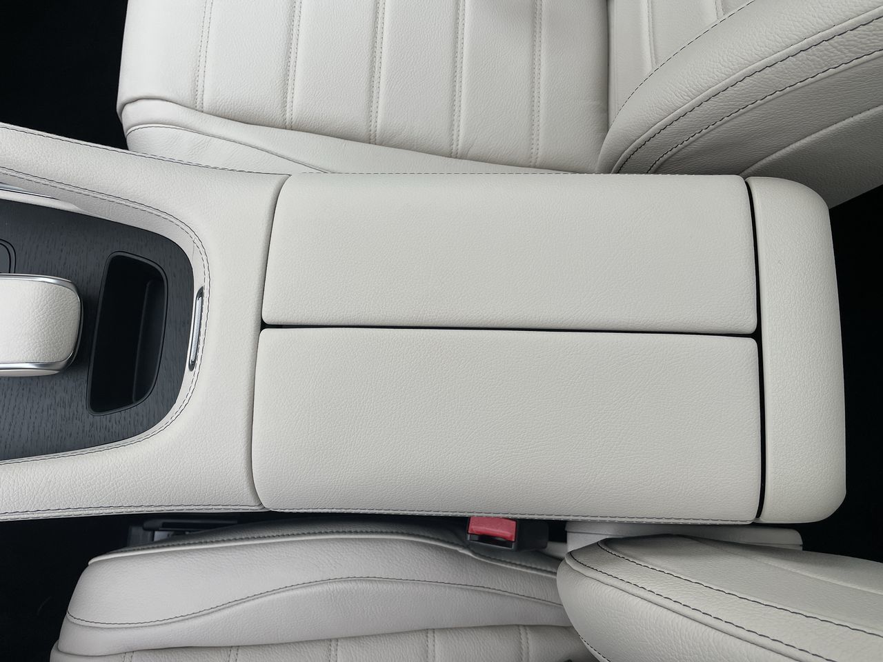 2022 Mercedes-Benz GLE450 in North Vancouver, British Columbia