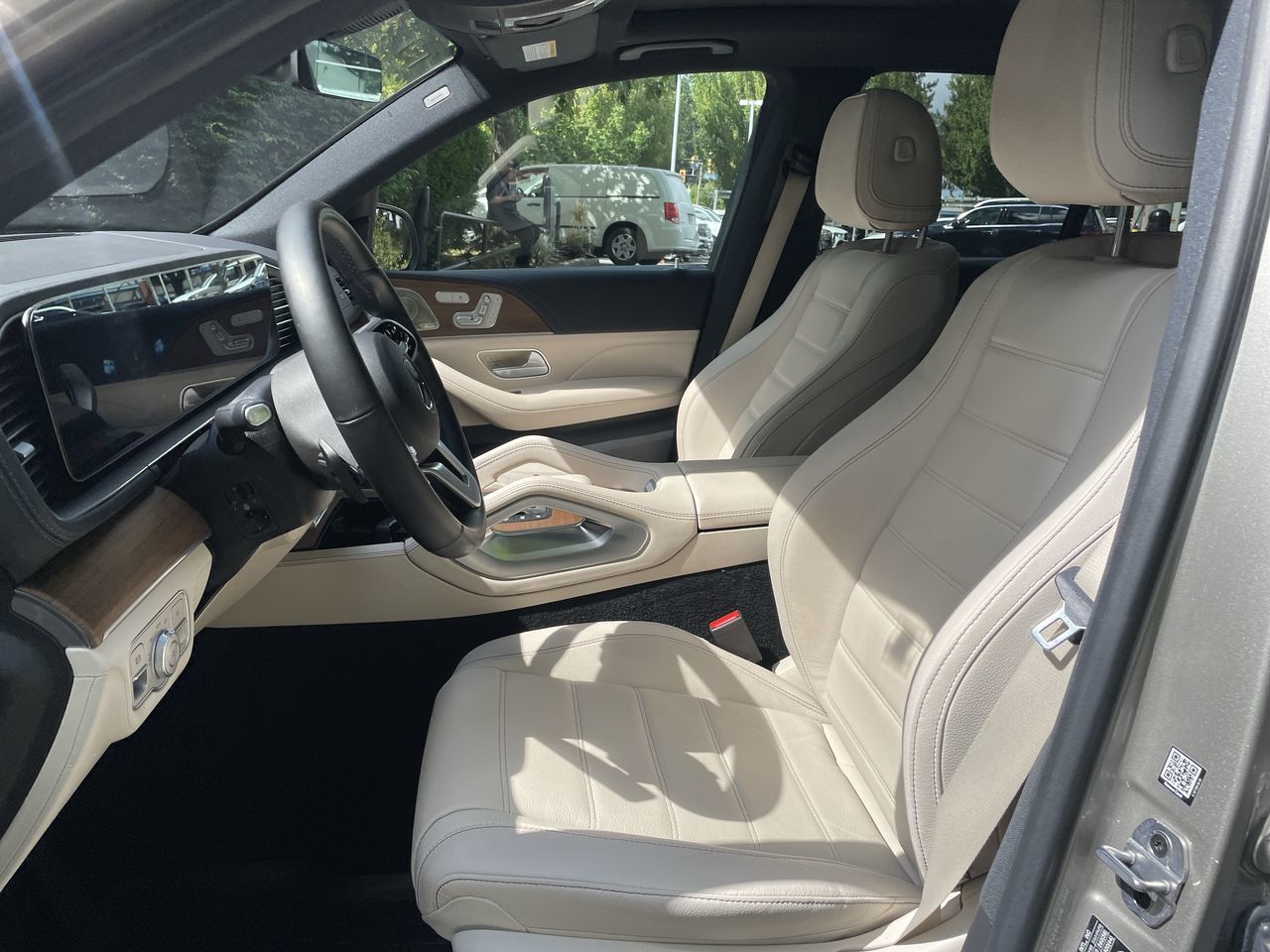 2022 Mercedes-Benz GLE450 in North Vancouver, British Columbia