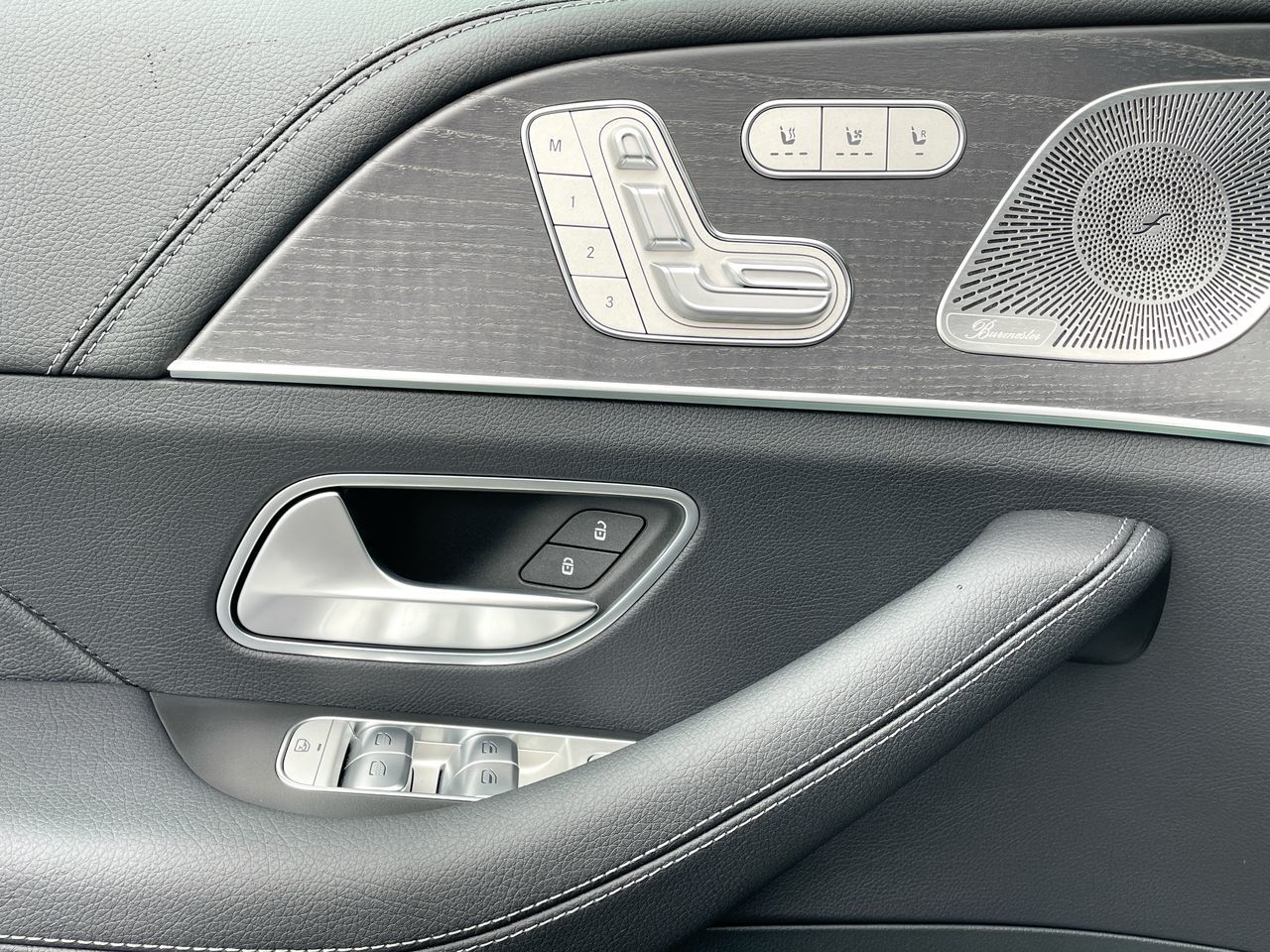 2023  GLE450