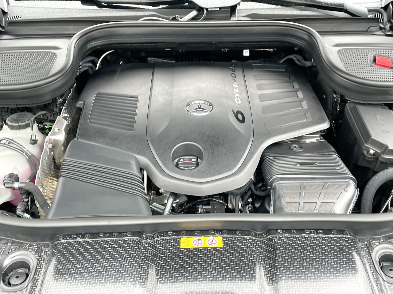 2023  GLE450