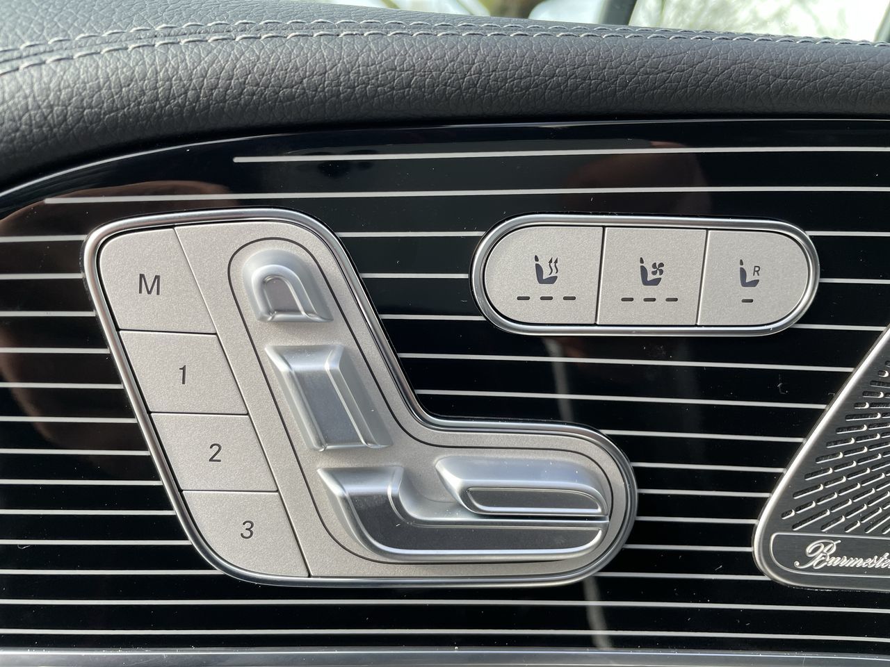 2025 Mercedes-Benz GLE450 in North Vancouver, British Columbia