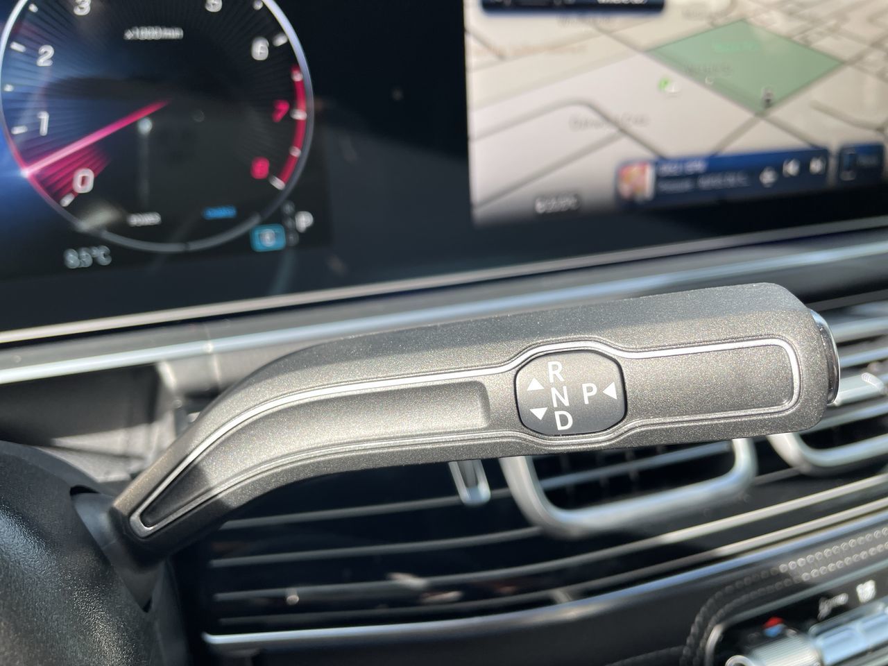 2025 Mercedes-Benz GLE450 in North Vancouver, British Columbia