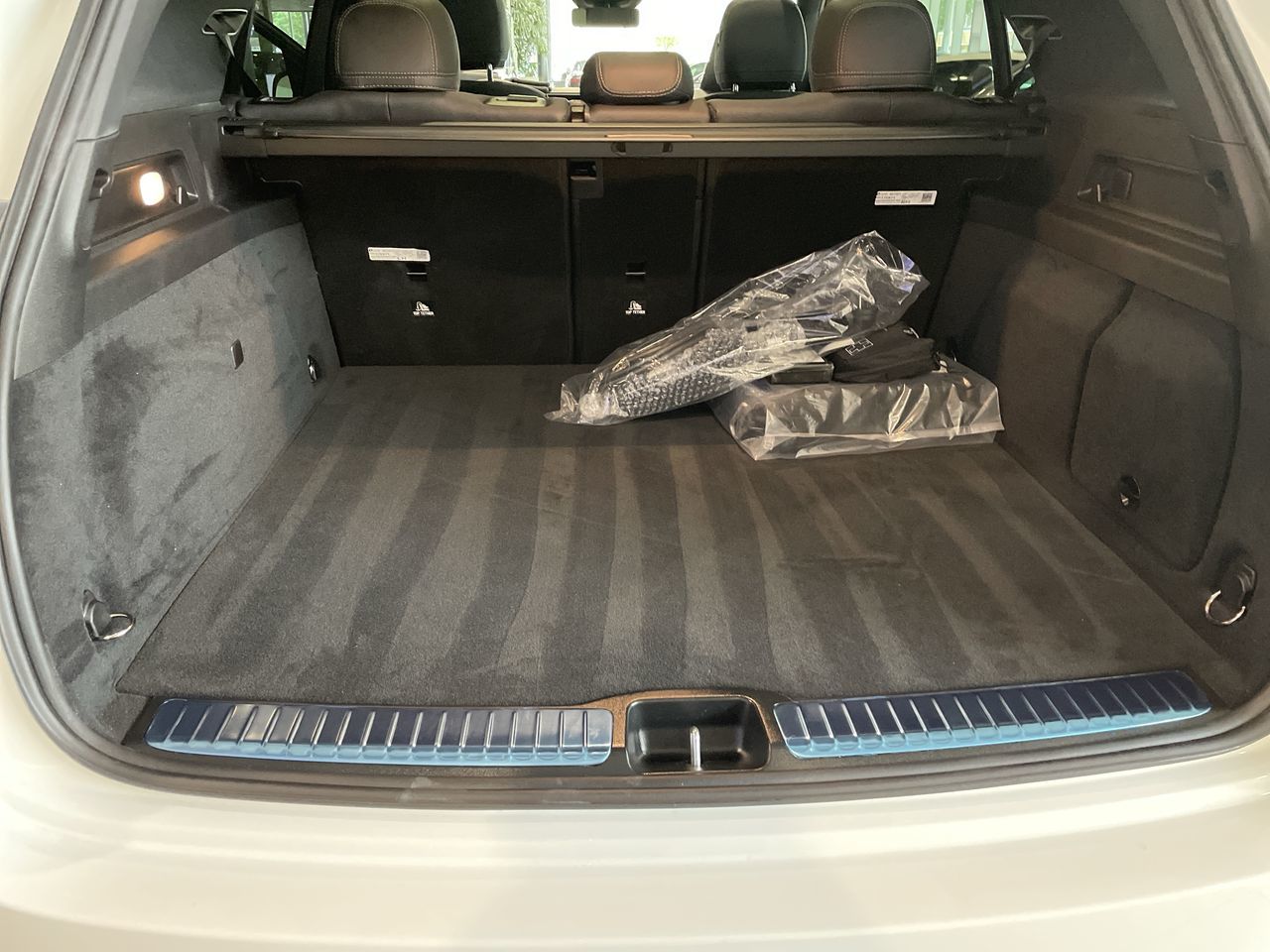 2025 Mercedes-Benz GLE450e in North Vancouver, British Columbia