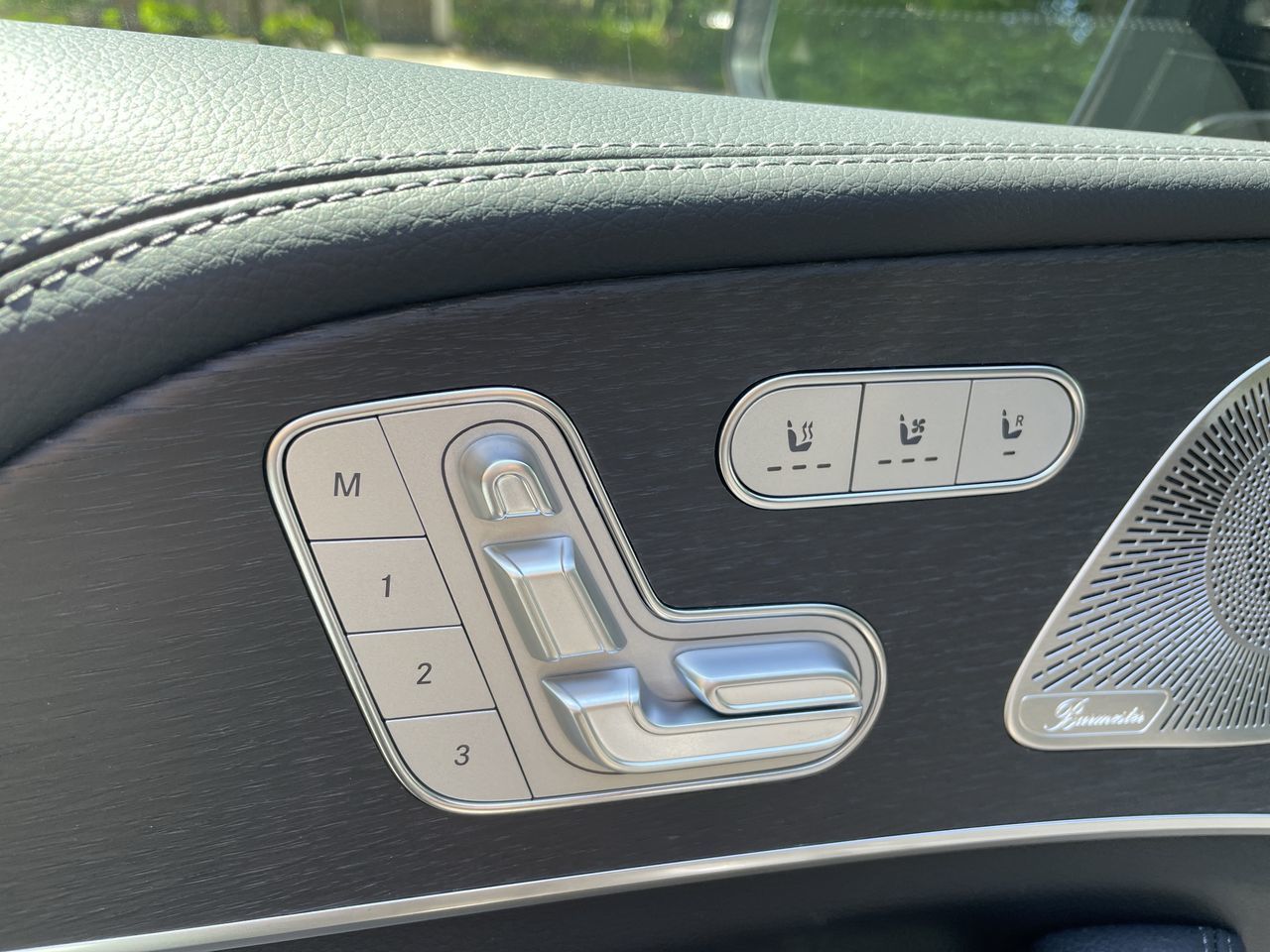 2025 Mercedes-Benz GLE450e in North Vancouver, British Columbia