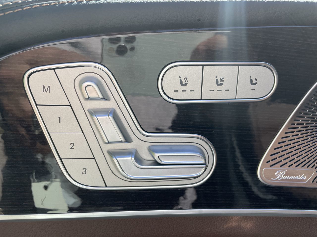 2025 Mercedes-Benz GLE Plug-in-Hybrid in North Vancouver, British Columbia