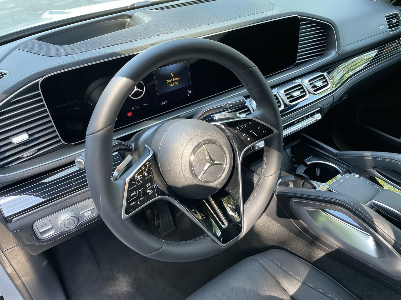 2025 Mercedes-Benz GLE Plug-in-Hybrid in North Vancouver, British Columbia