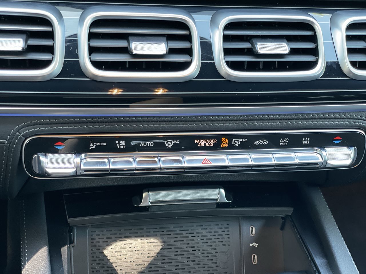 2025 Mercedes-Benz GLE Plug-in-Hybrid in North Vancouver, British Columbia