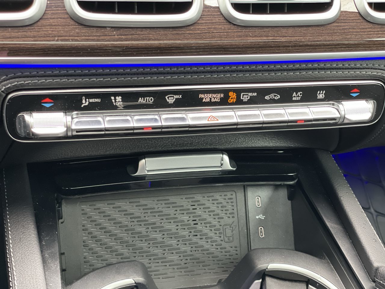 2025 Mercedes-Benz GLE450e