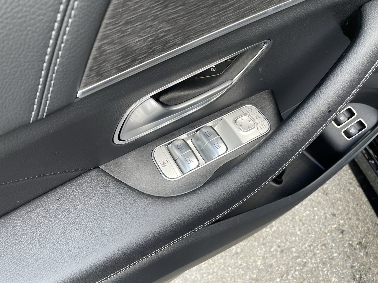 2026 Mercedes-Benz GLE Plug-in Hybrid