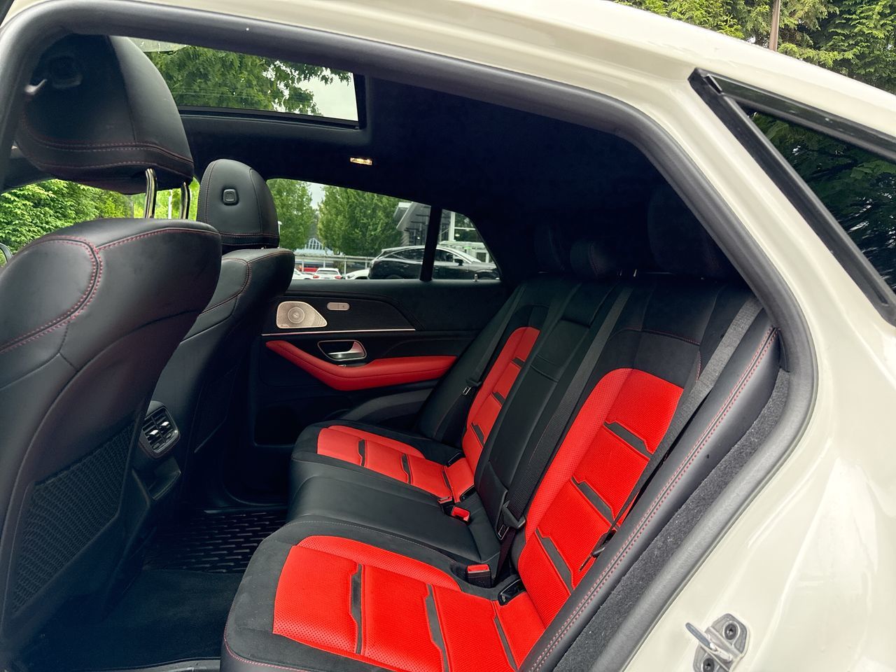 2022  GLE53