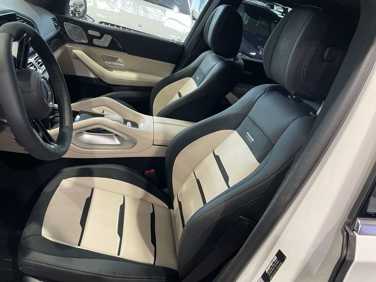 Mercedes-Benz GLE53  2025 à North Vancouver, Colombie-Britannique