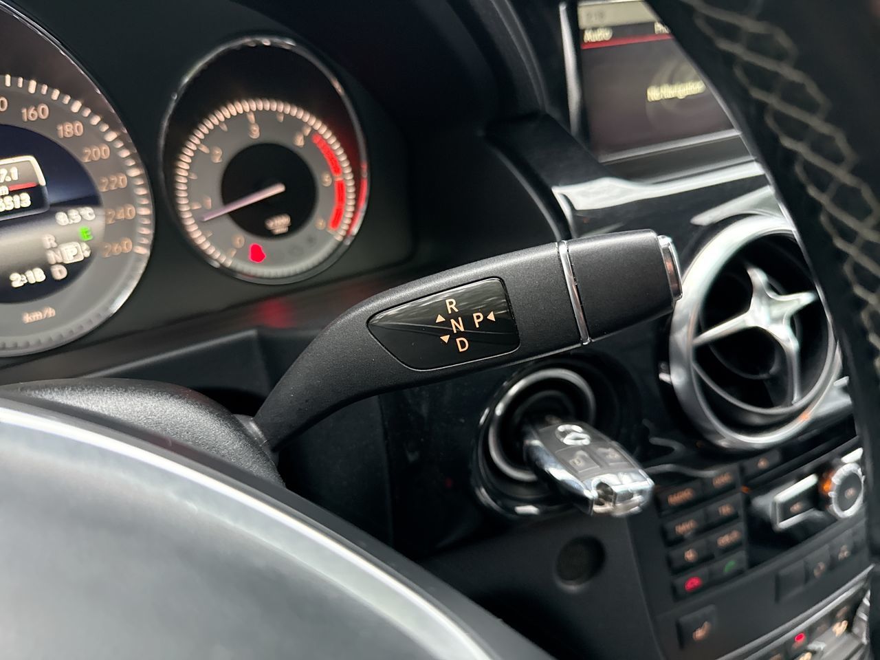 Mercedes-Benz GLK250  2014 à North Vancouver, Colombie-Britannique