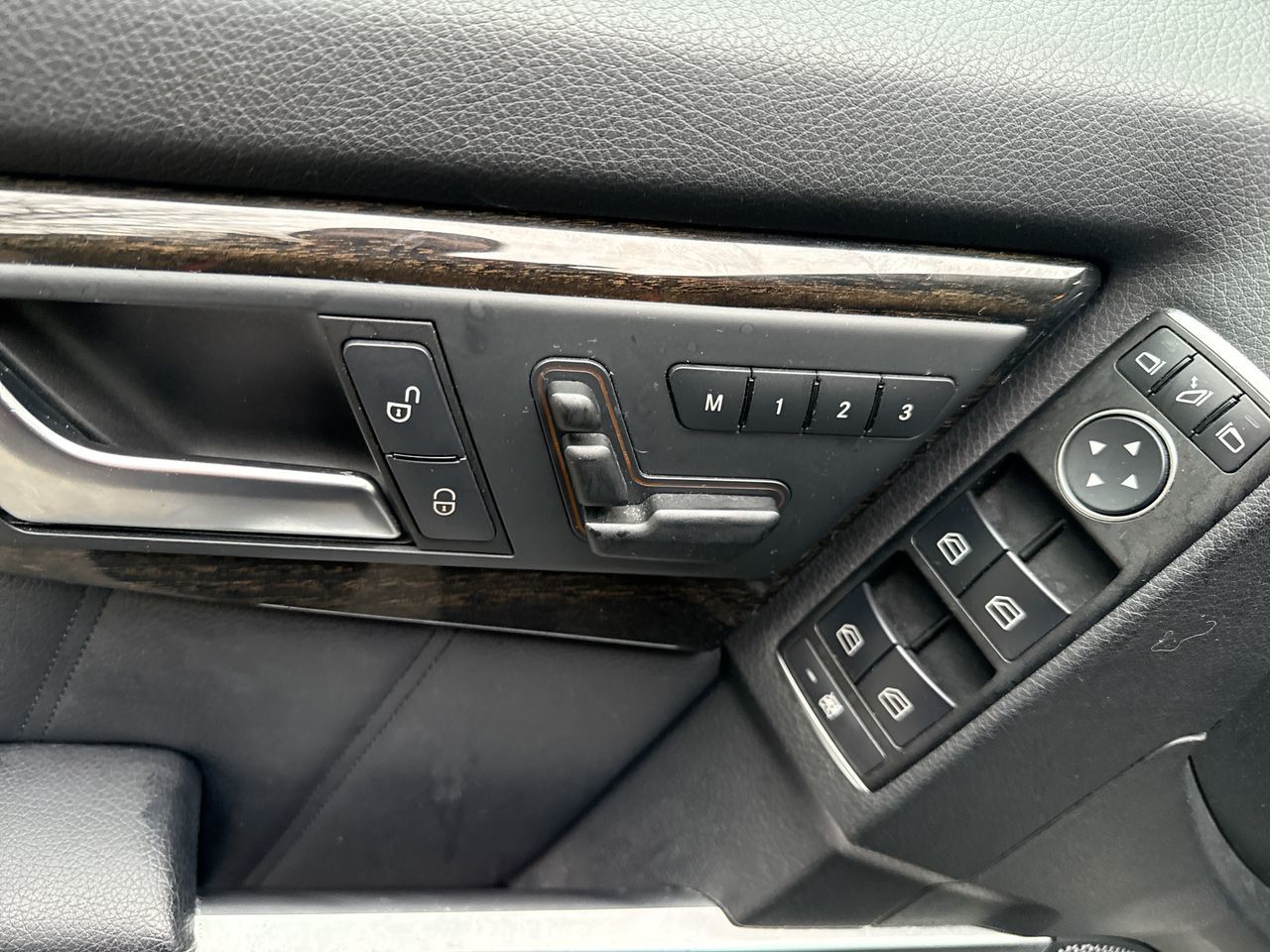 2014 Mercedes-Benz GLK350 in North Vancouver, British Columbia