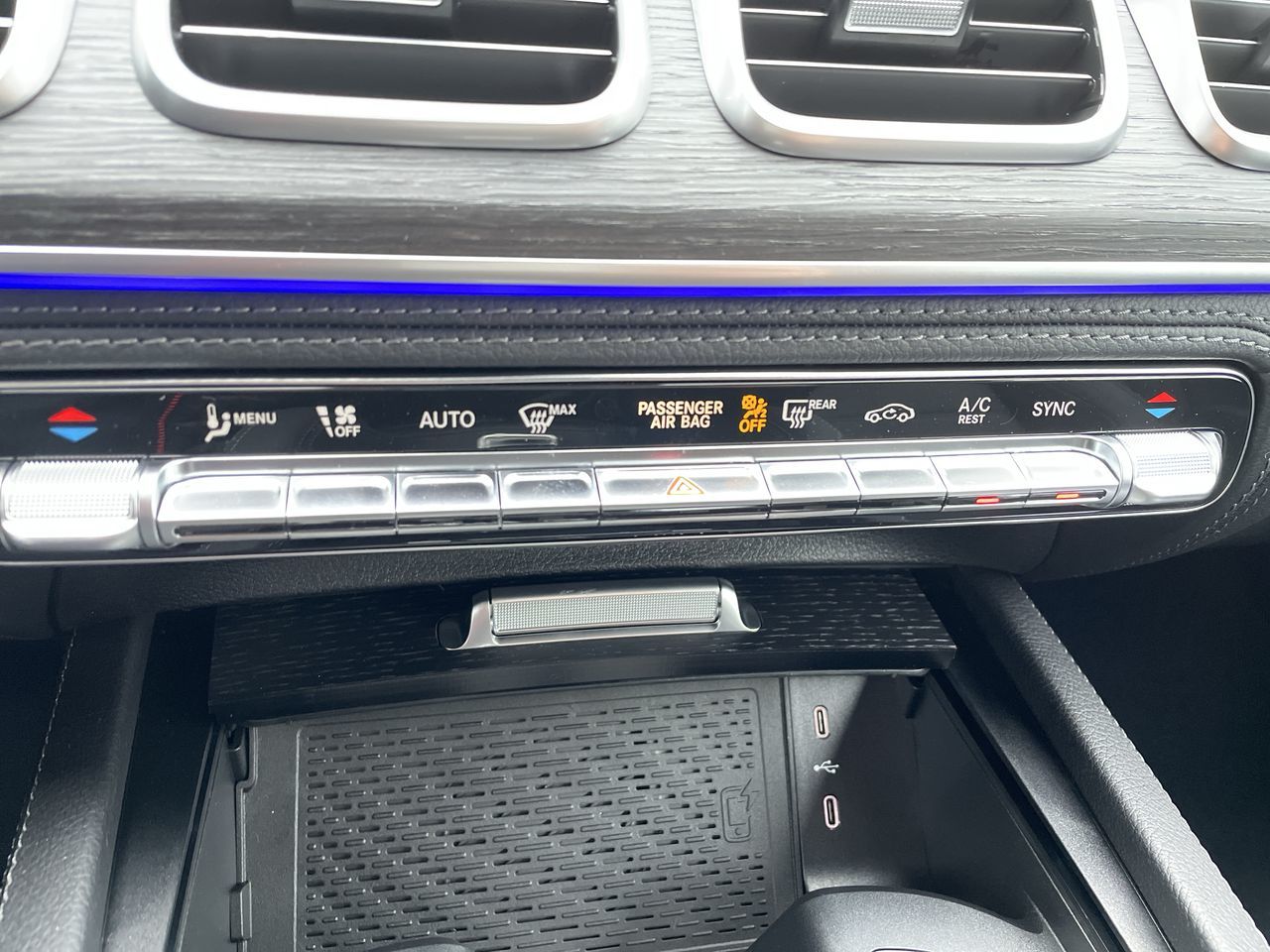 2025 Mercedes-Benz GLS in North Vancouver, British Columbia