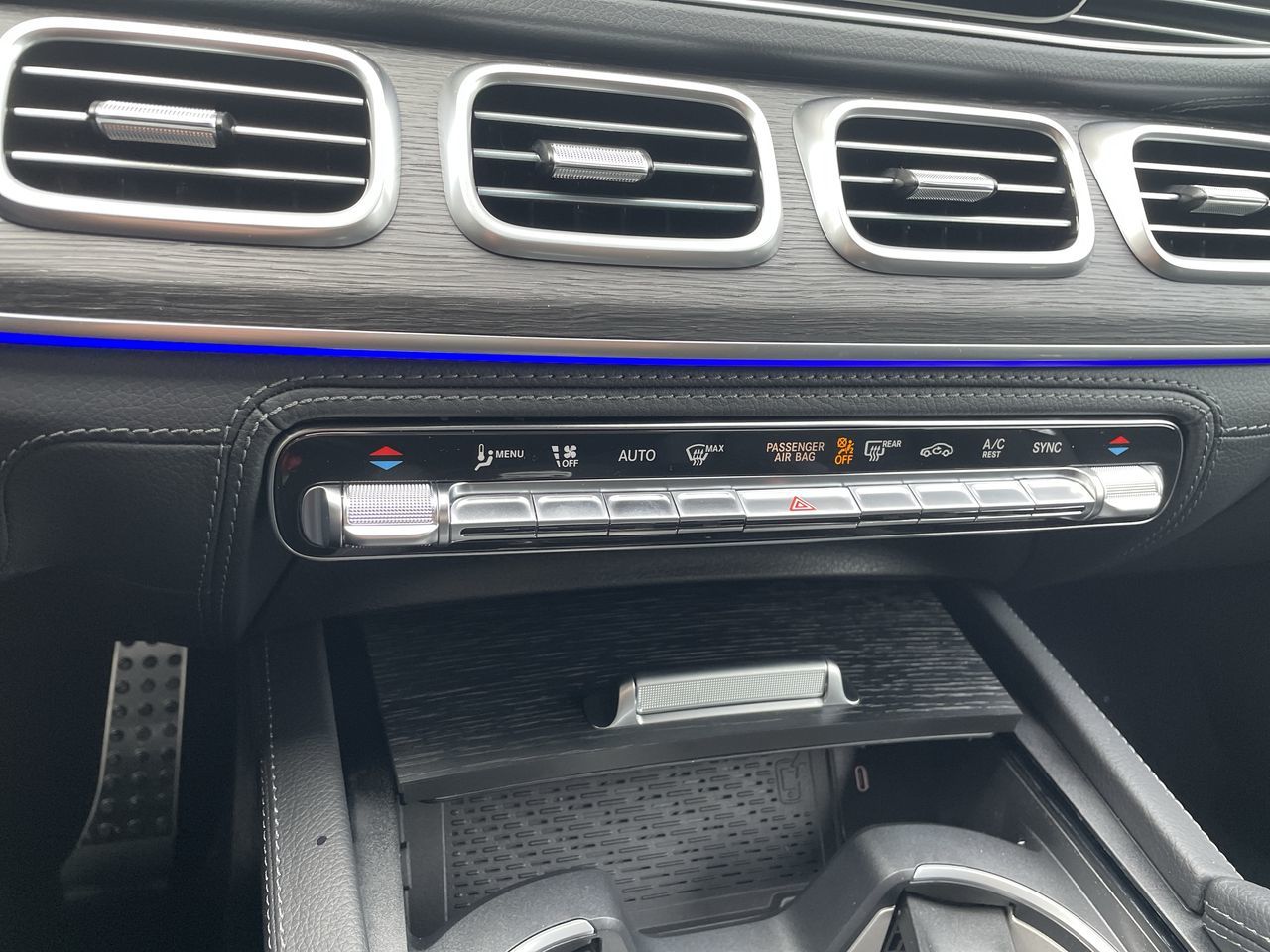 2026 Mercedes-Benz GLS in North Vancouver, British Columbia