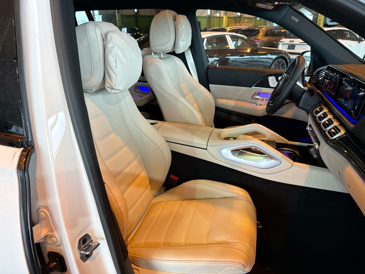 2026 Mercedes-Benz GLS in North Vancouver, British Columbia