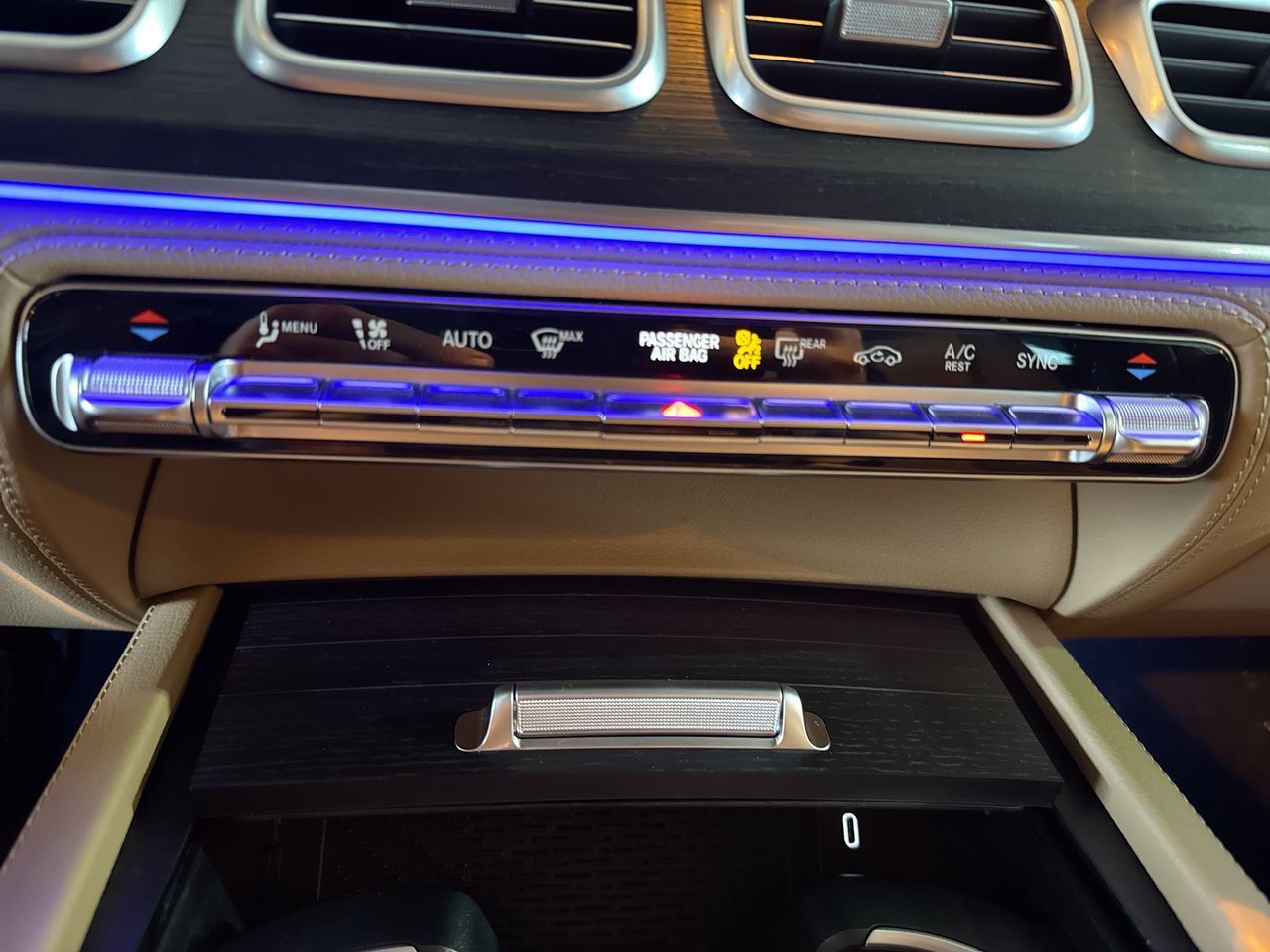 2026 Mercedes-Benz GLS in North Vancouver, British Columbia