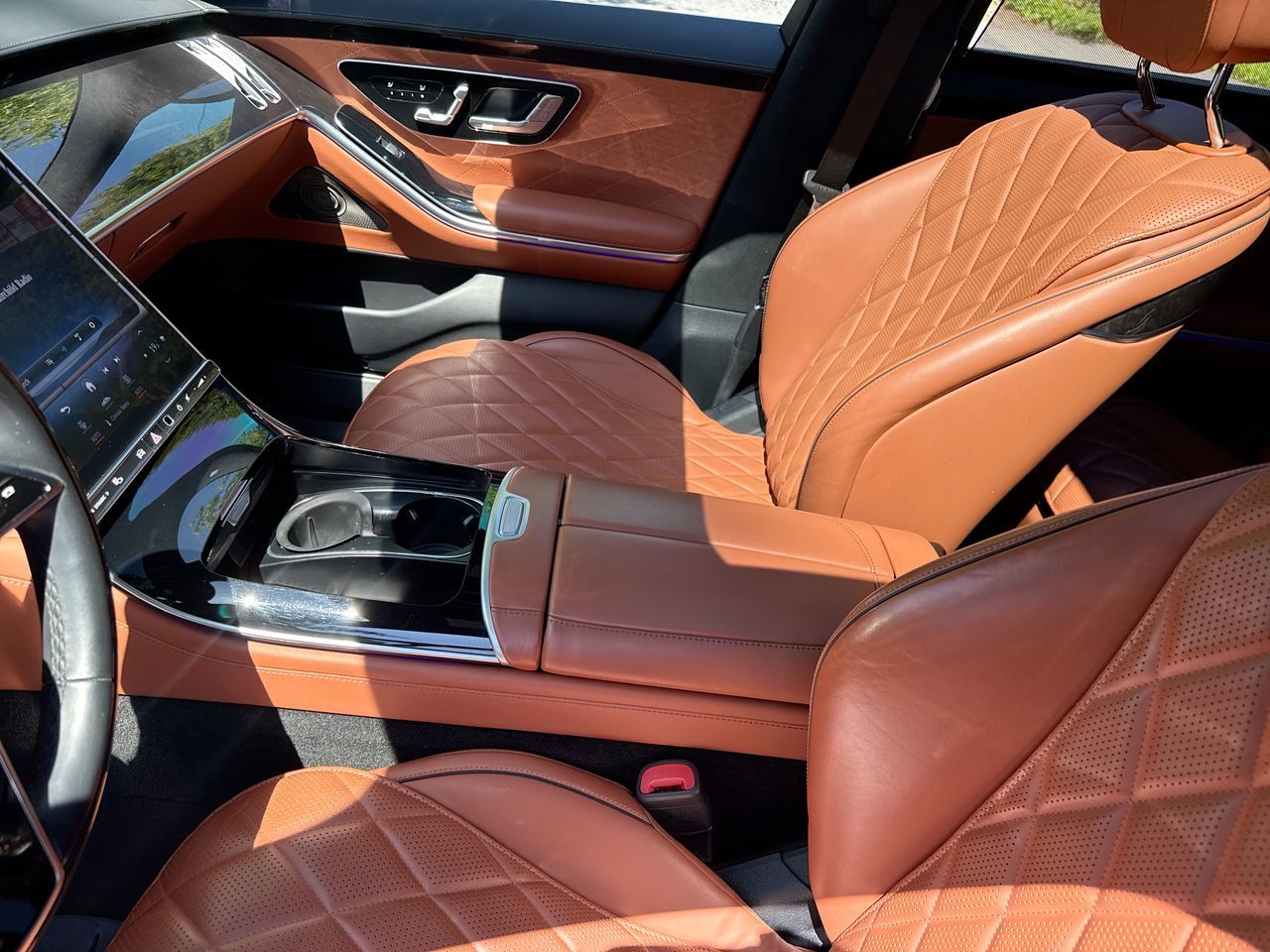 2022  S580