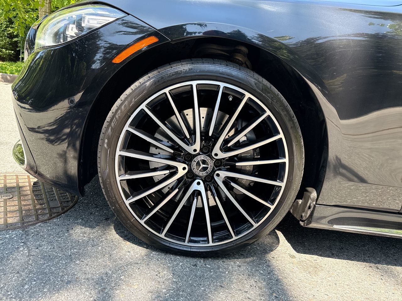 2022  S580