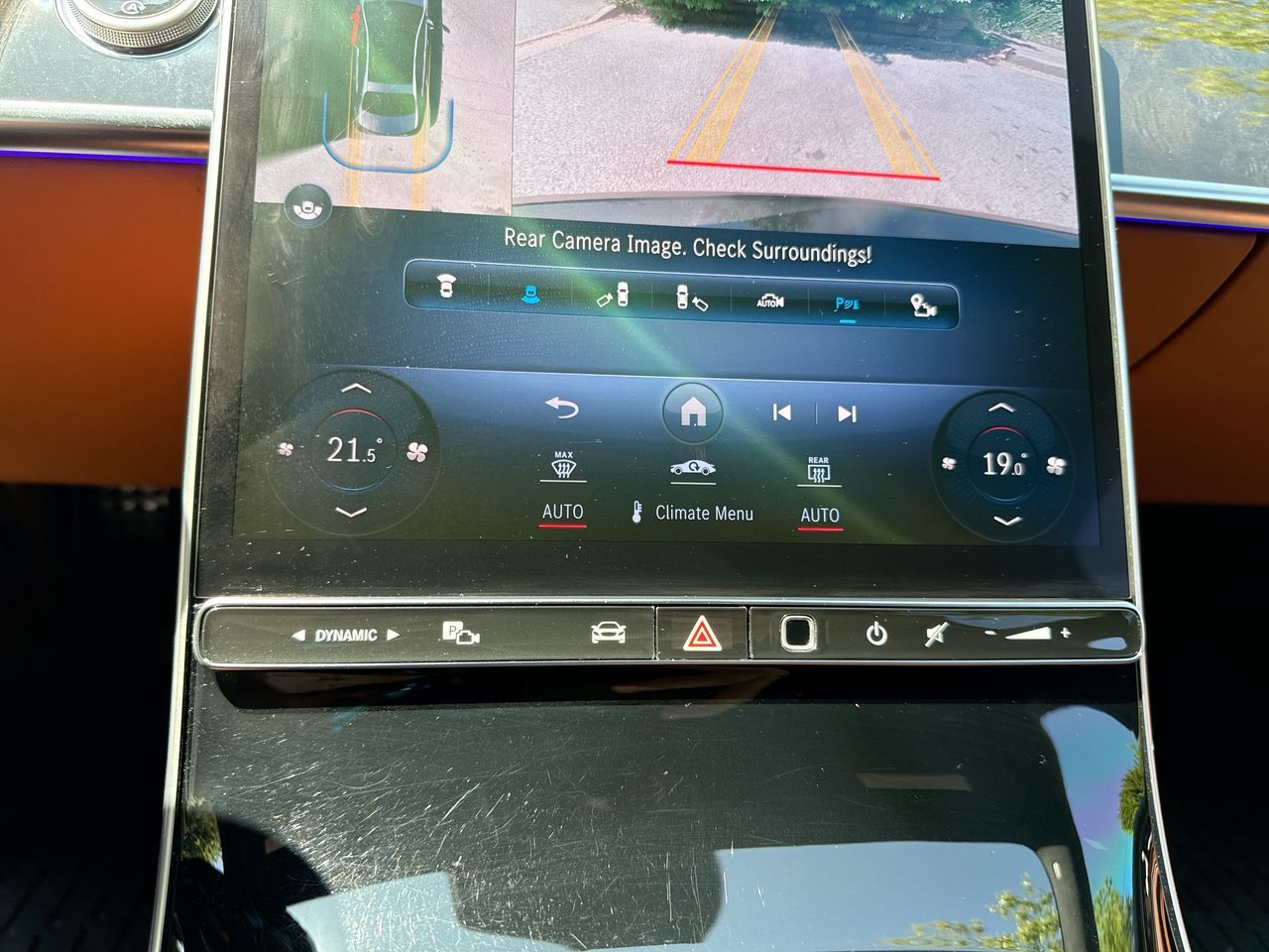 2022  S580