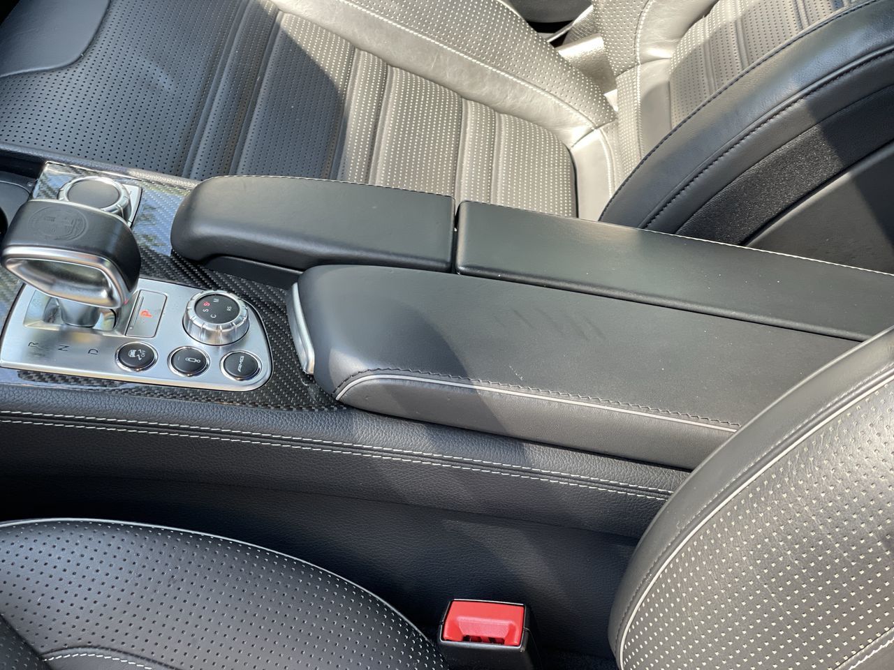 2014 Mercedes-Benz SL63 AMG