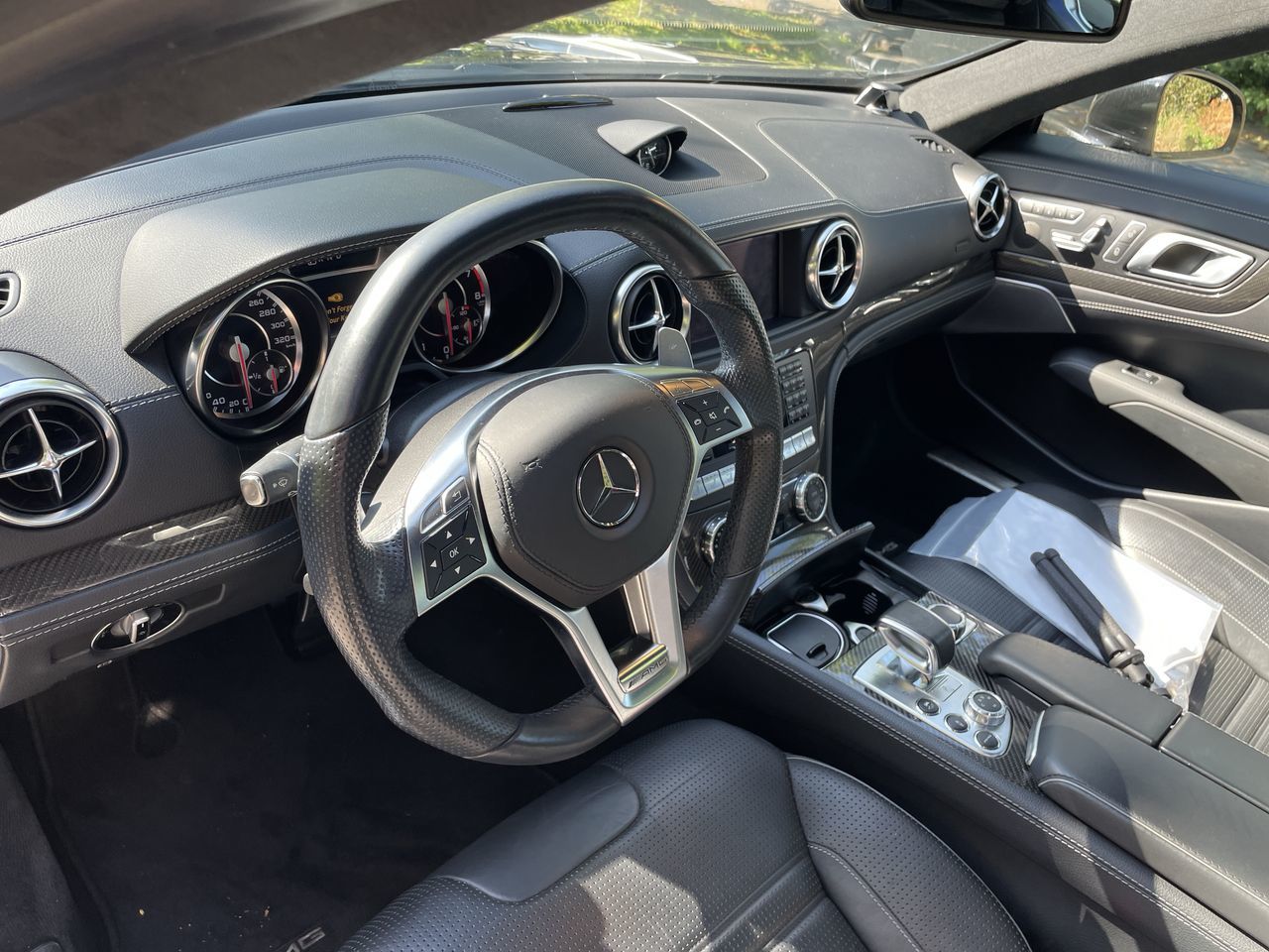 2014 Mercedes-Benz SL63 AMG