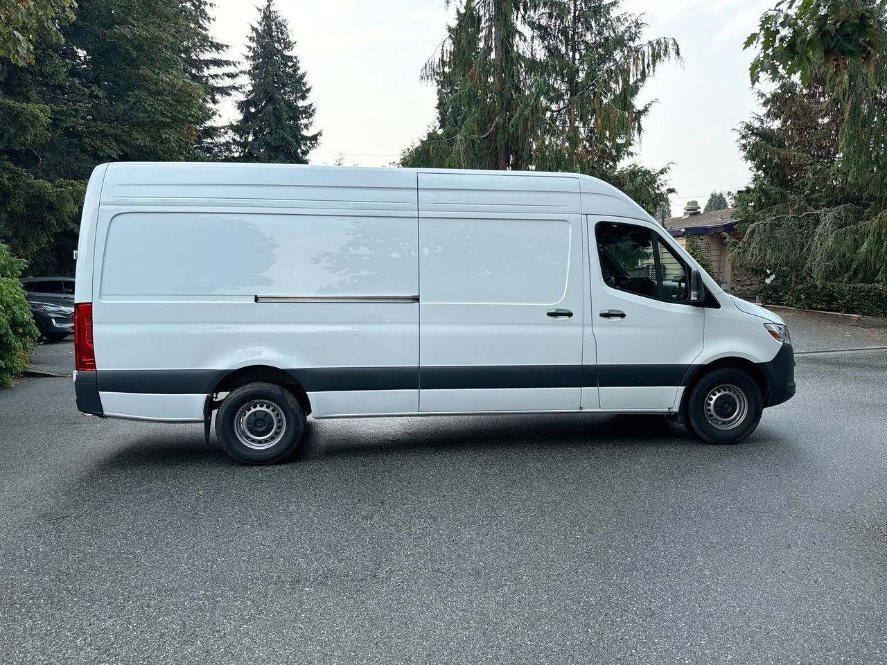 2025 Mercedes-Benz Sprinter Cargo Van