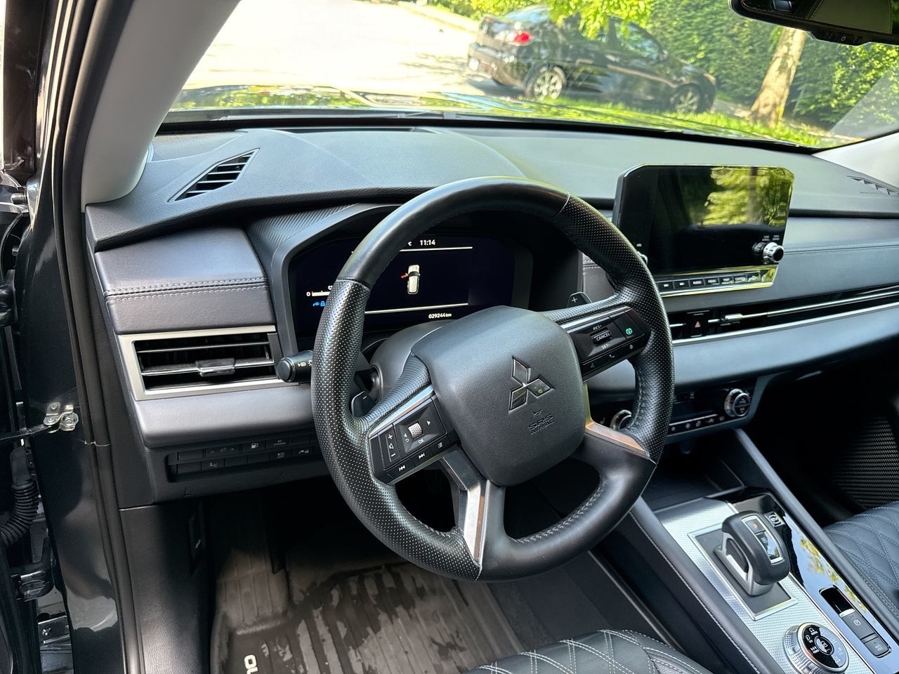 2024  Outlander Plug-In Hybrid