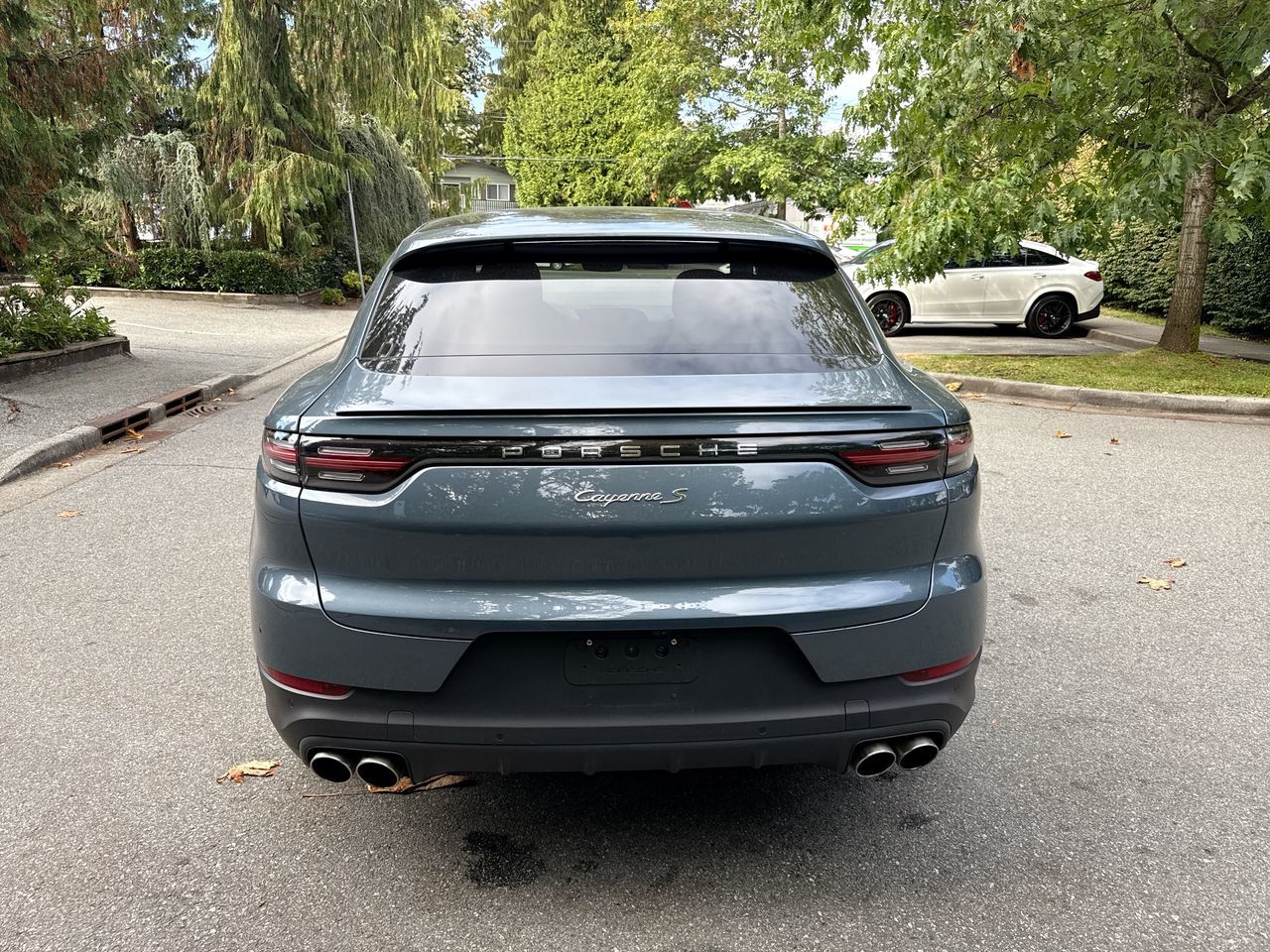 2020  Cayenne
