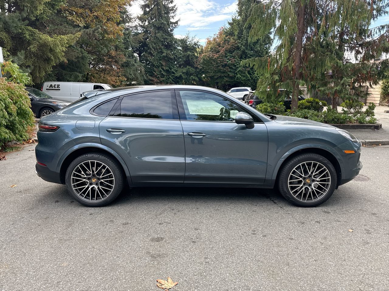 2020  Cayenne