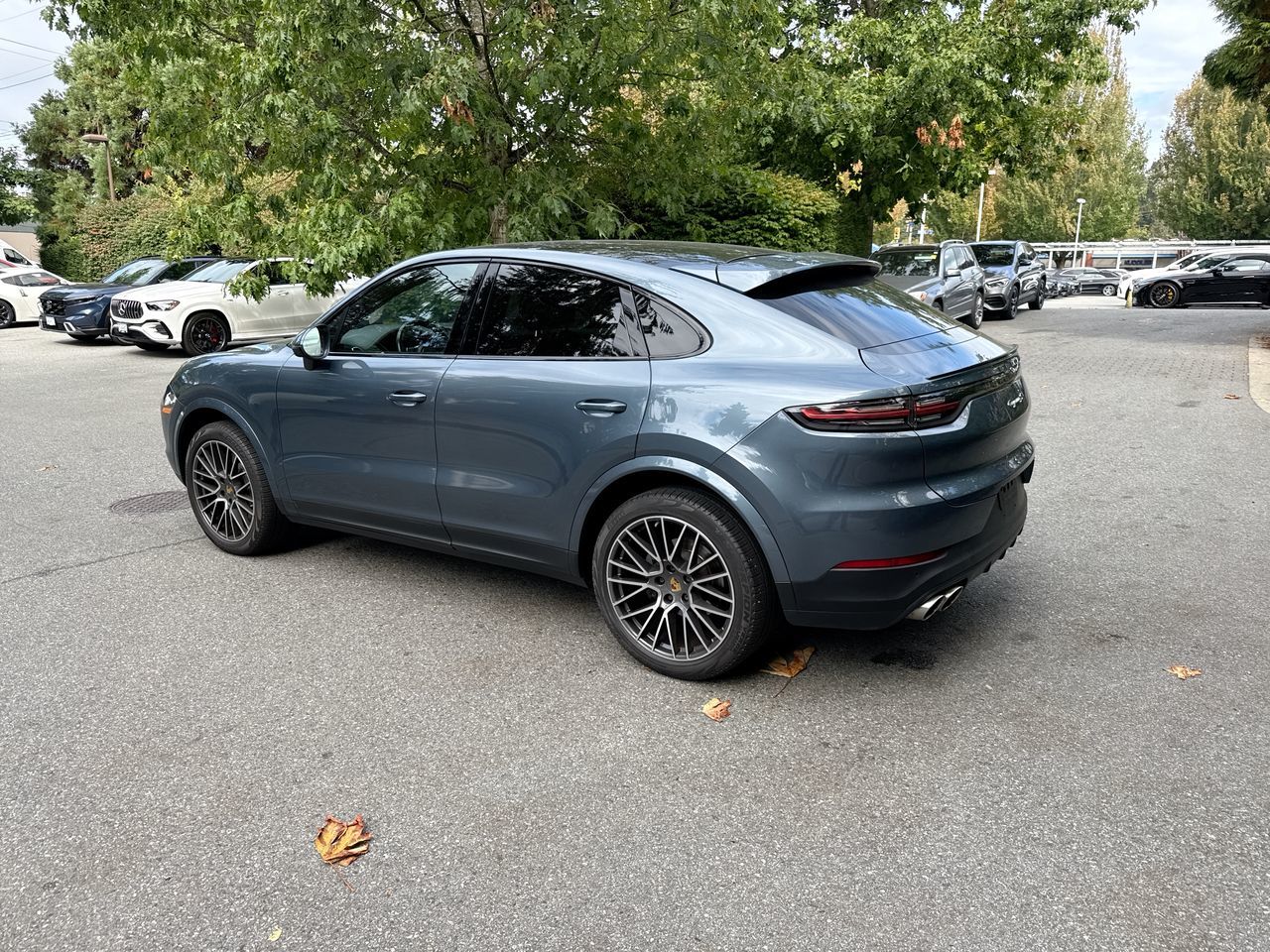 2020  Cayenne