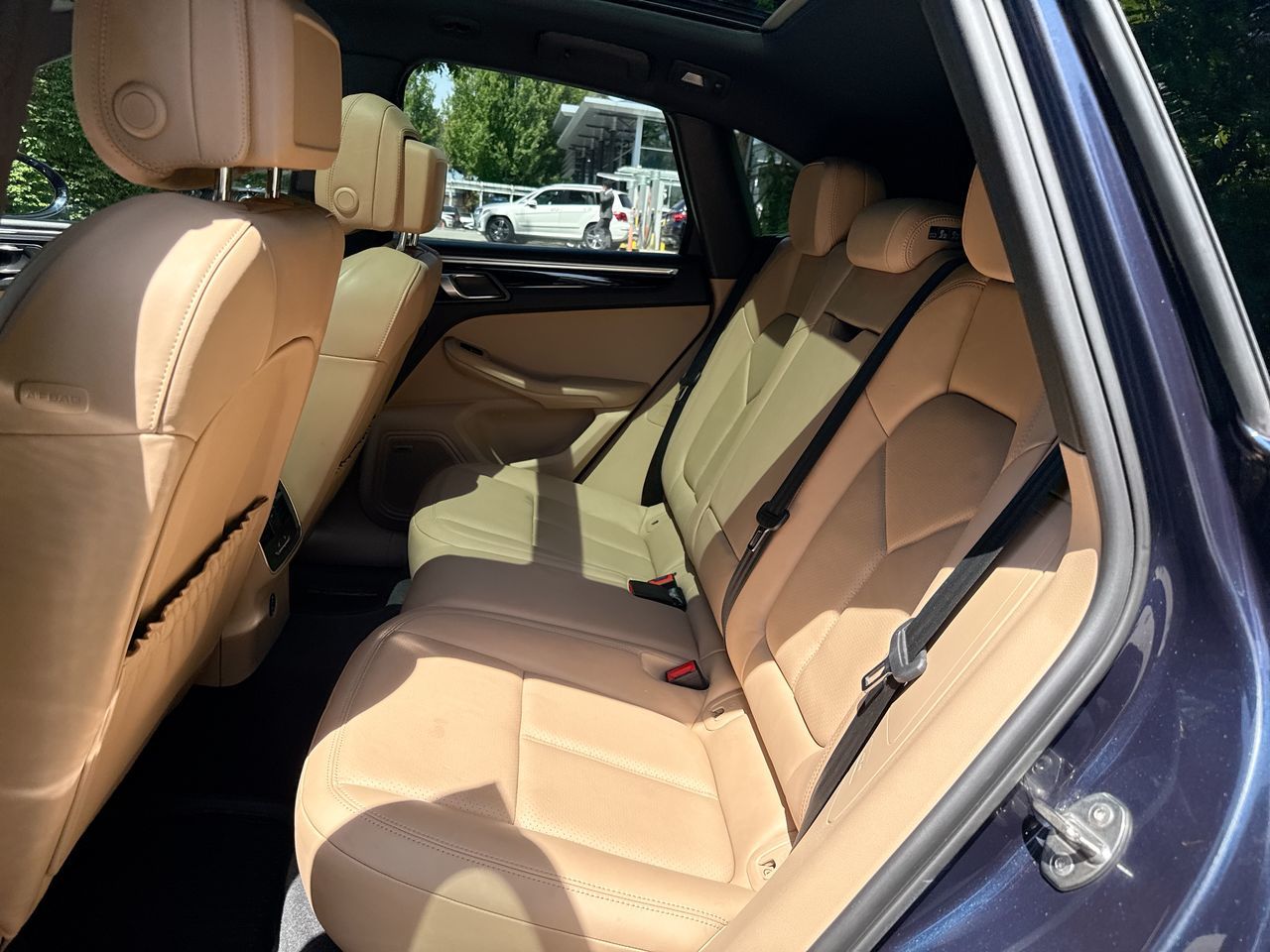 2021 Porsche Macan