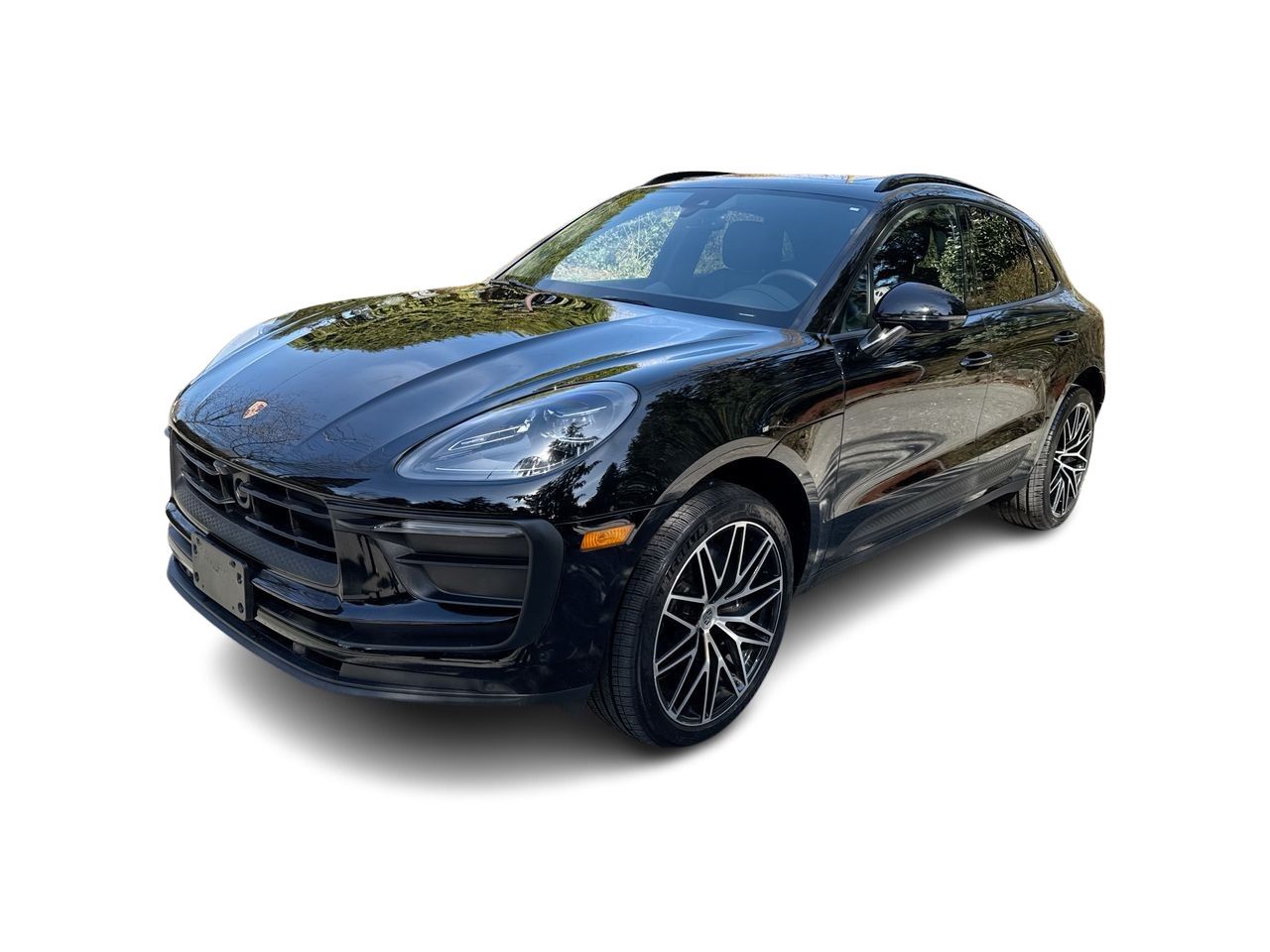 2025  Macan