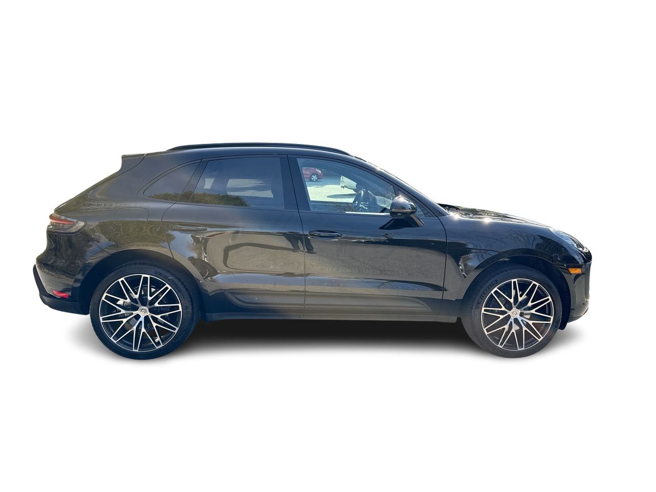 2025  Macan