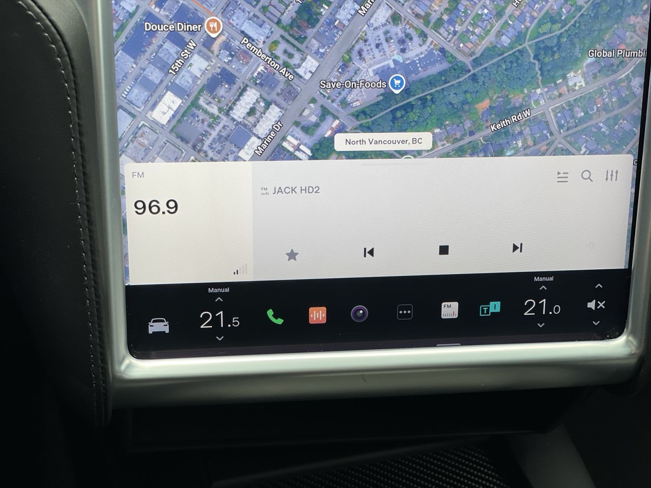 Tesla Model X  2016 à North Vancouver, Colombie-Britannique