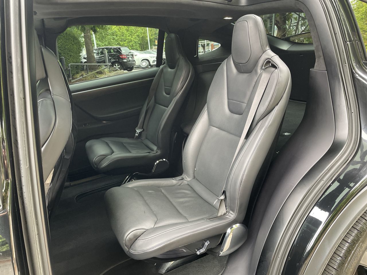 Tesla Model X  2016 à North Vancouver, Colombie-Britannique