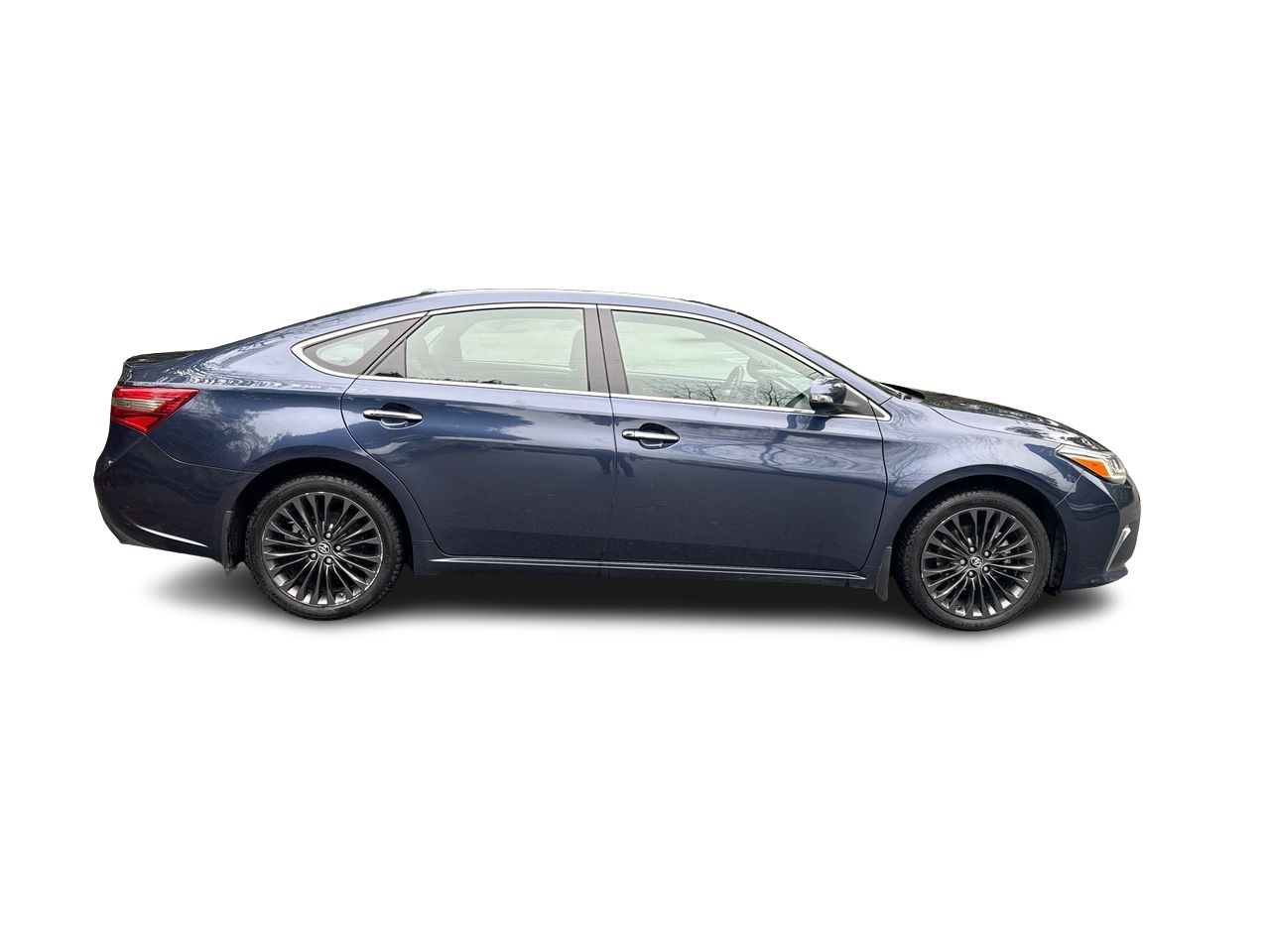 2017 Toyota Avalon in North Vancouver, British Columbia