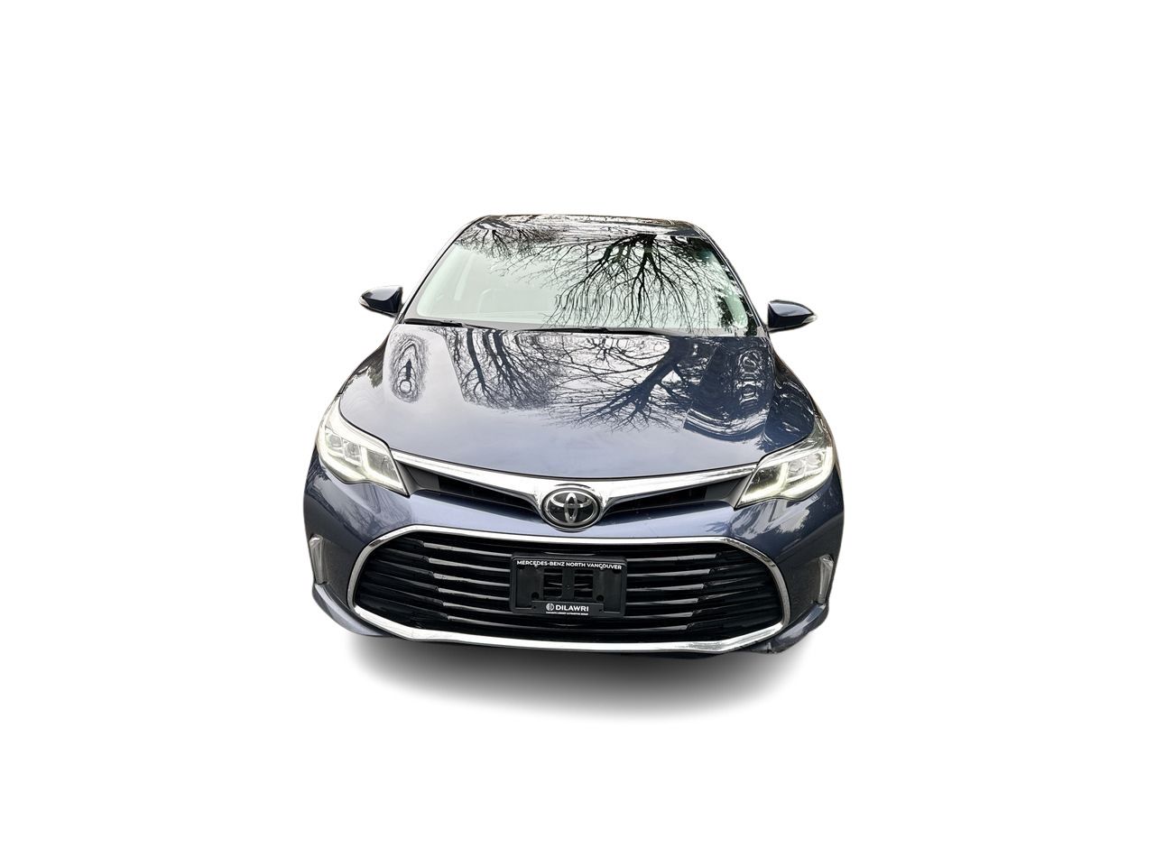 2017 Toyota Avalon in North Vancouver, British Columbia