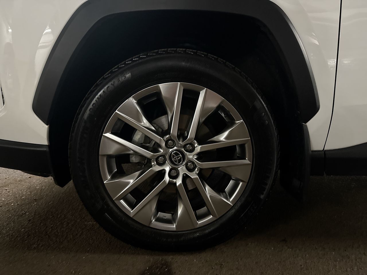 2020  RAV4