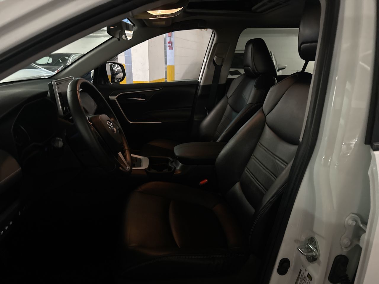 2020  RAV4