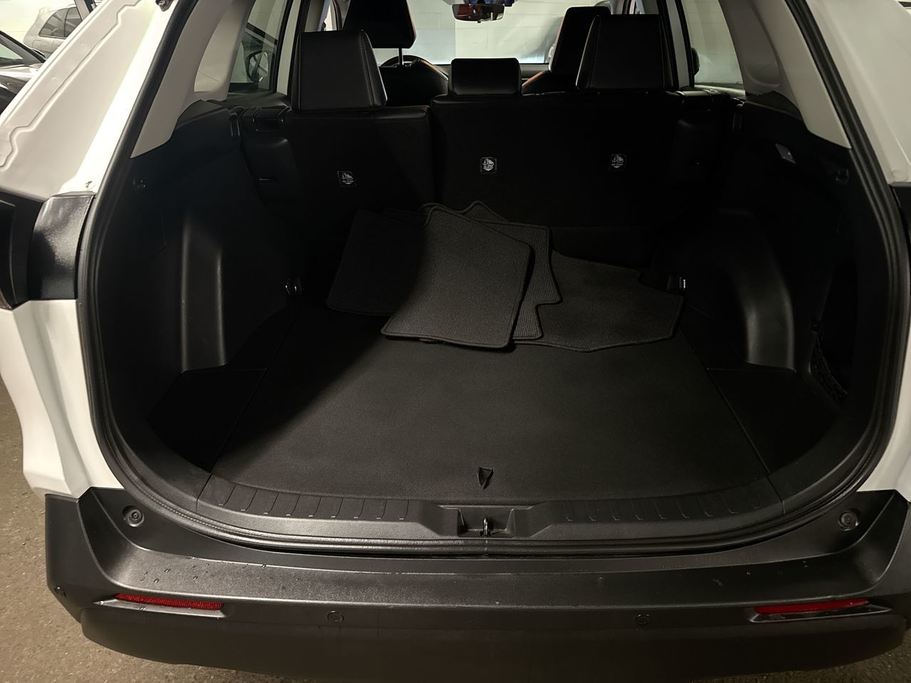 2020  RAV4